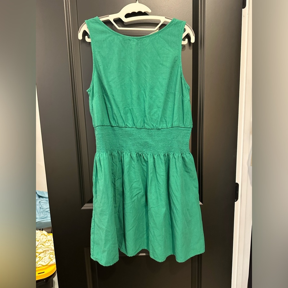 Universal Thread Vibrant Green dress